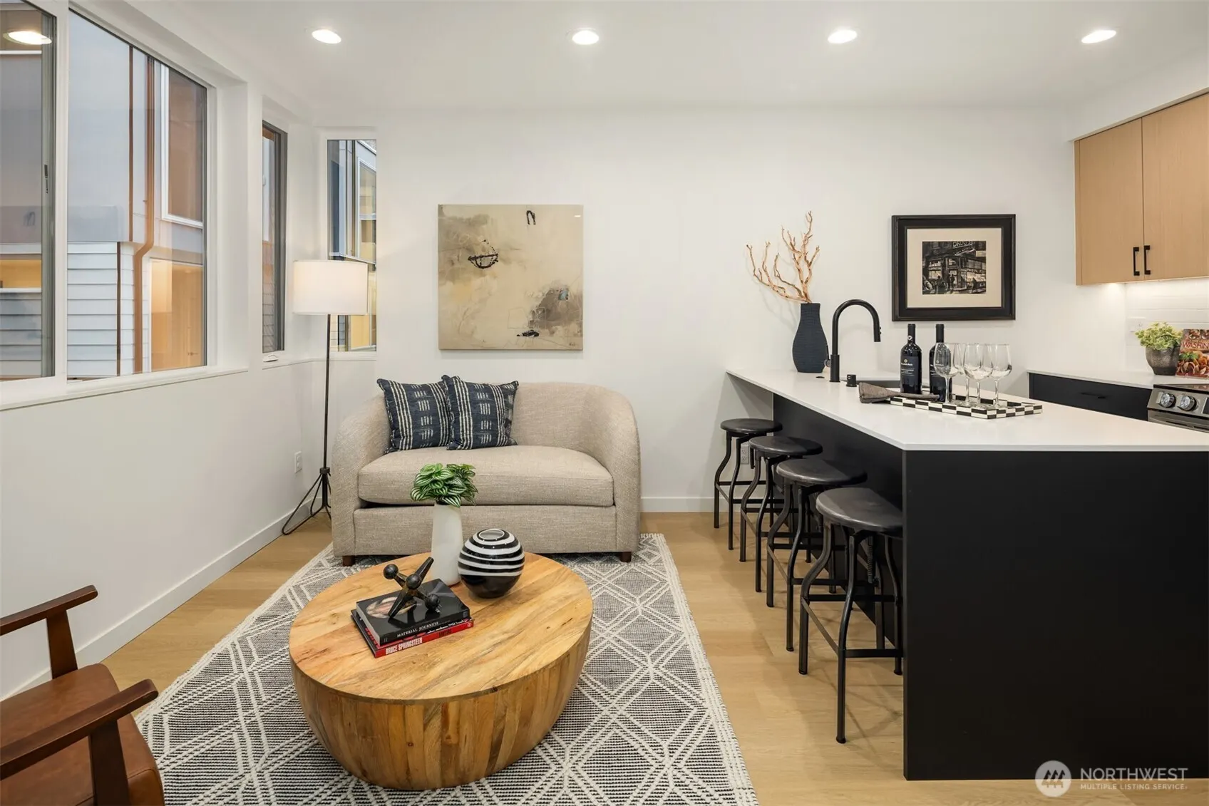 2335 16th Avenue S #A, Seattle, WA 98144