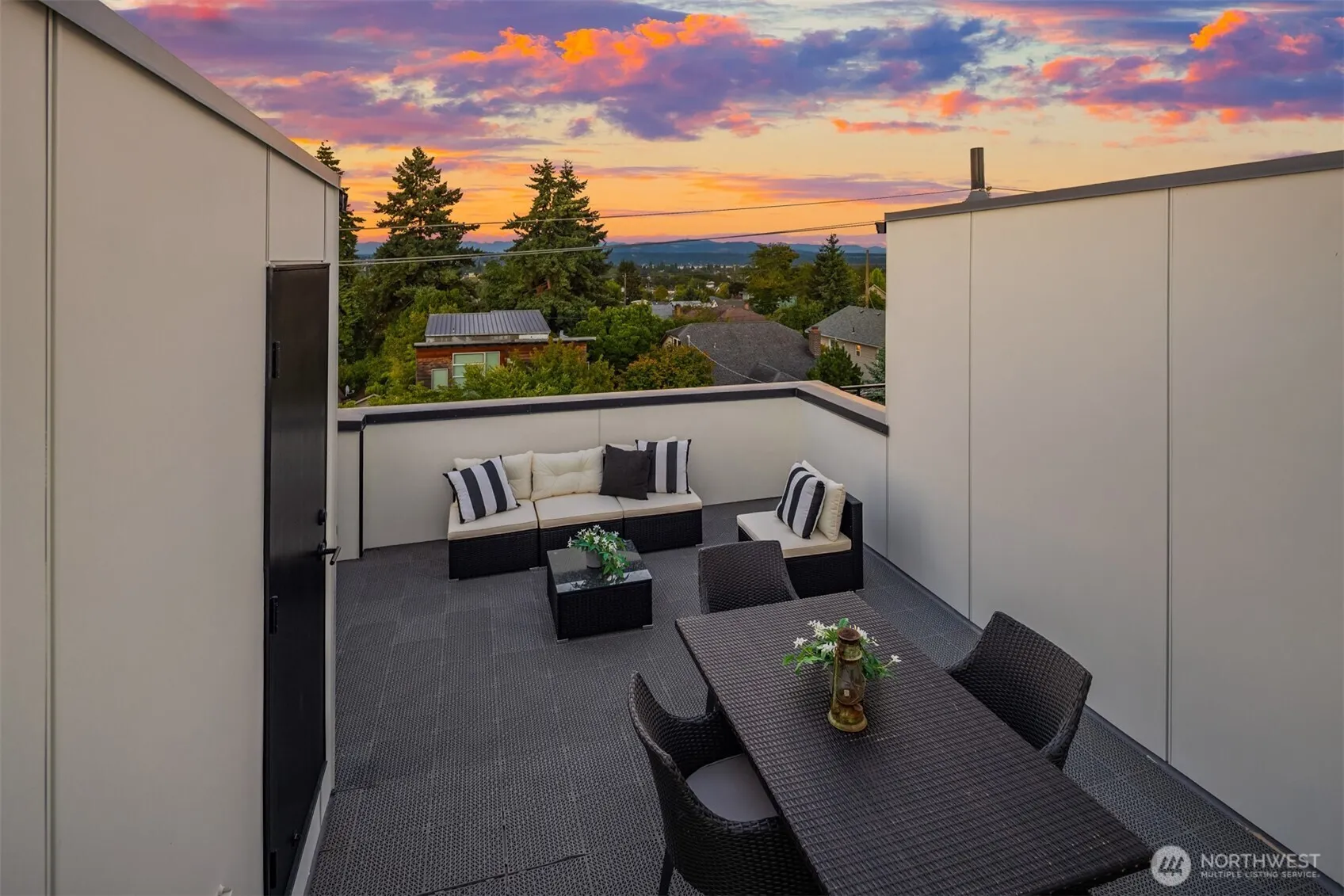 2335 16th Avenue S #A, Seattle, WA 98144