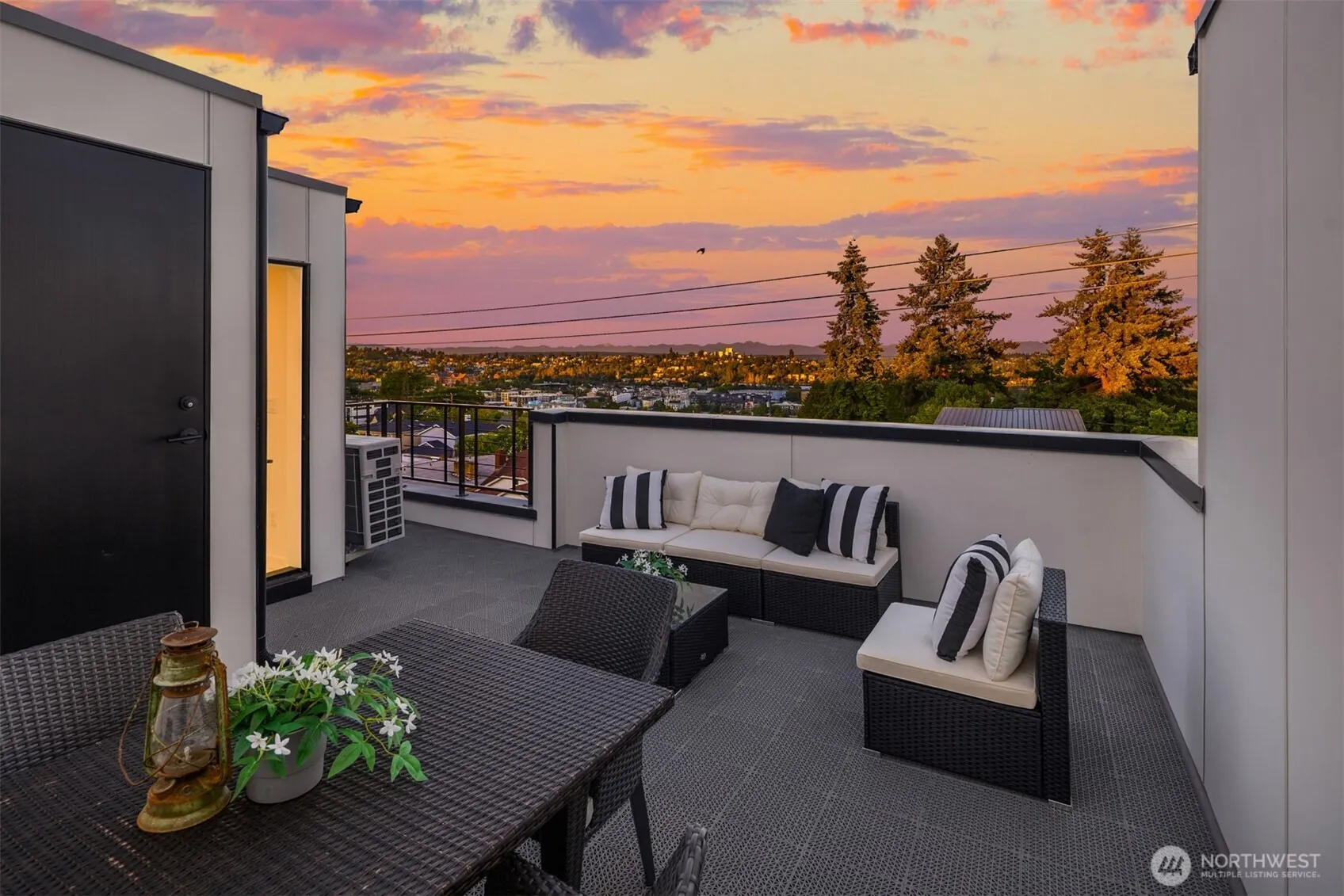 2335 16th Avenue S #A, Seattle, WA 98144