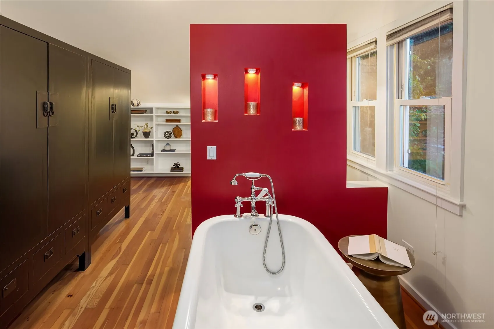 7215 W Green Lake Drive N, Seattle, WA 98103