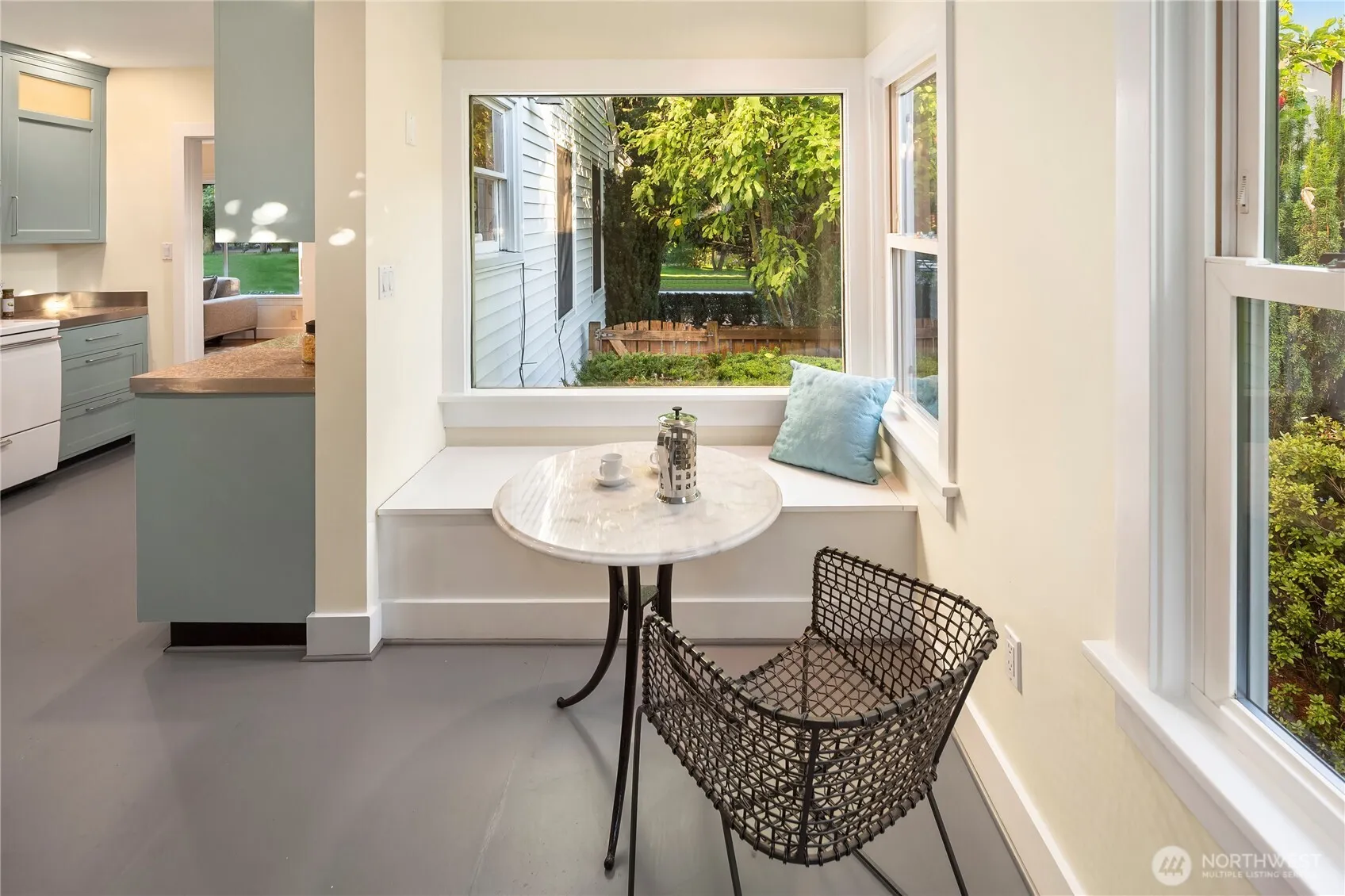7215 W Green Lake Drive N, Seattle, WA 98103
