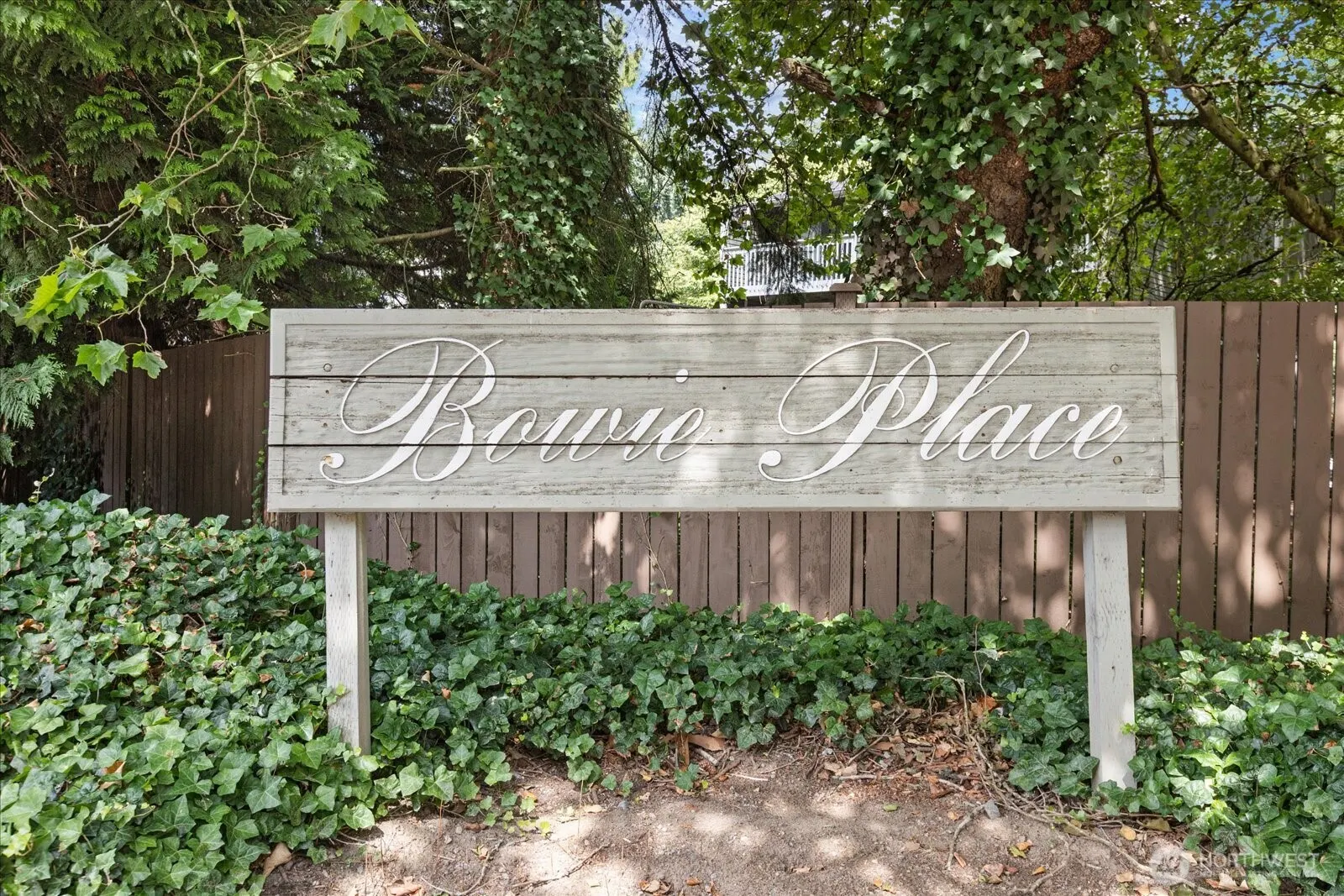 10016 NE 124th Place #108, Kirkland, WA 98034