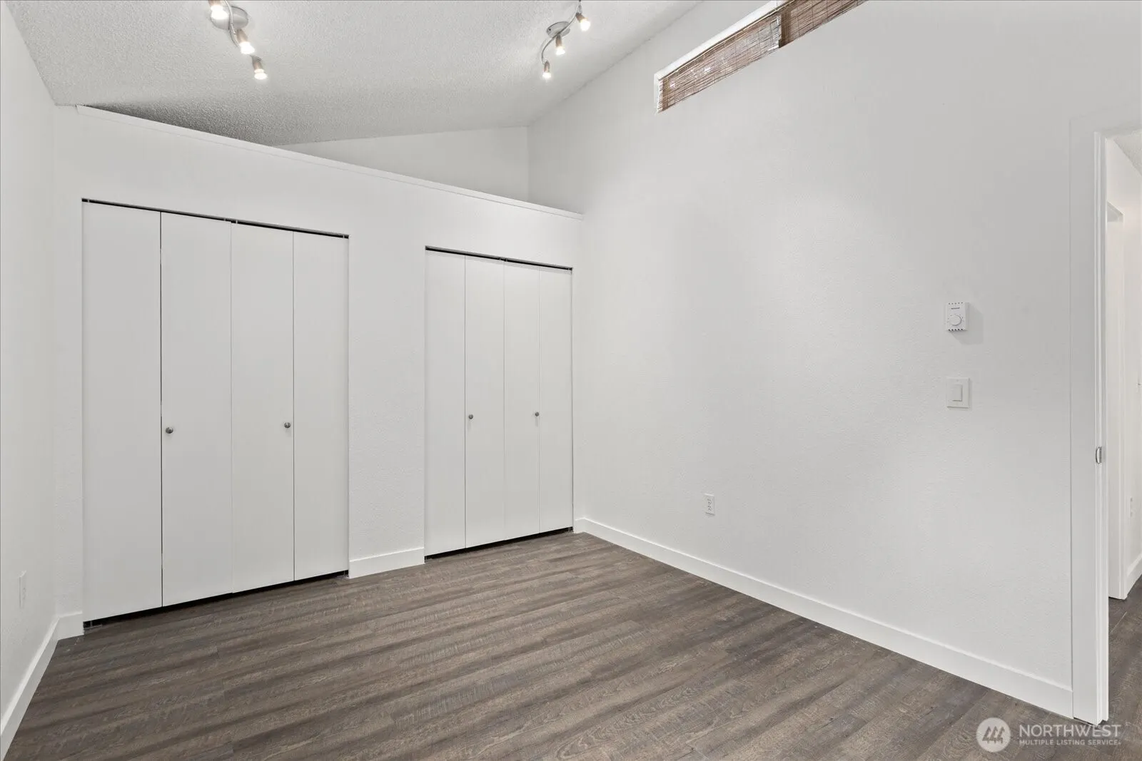 10016 NE 124th Place #108, Kirkland, WA 98034
