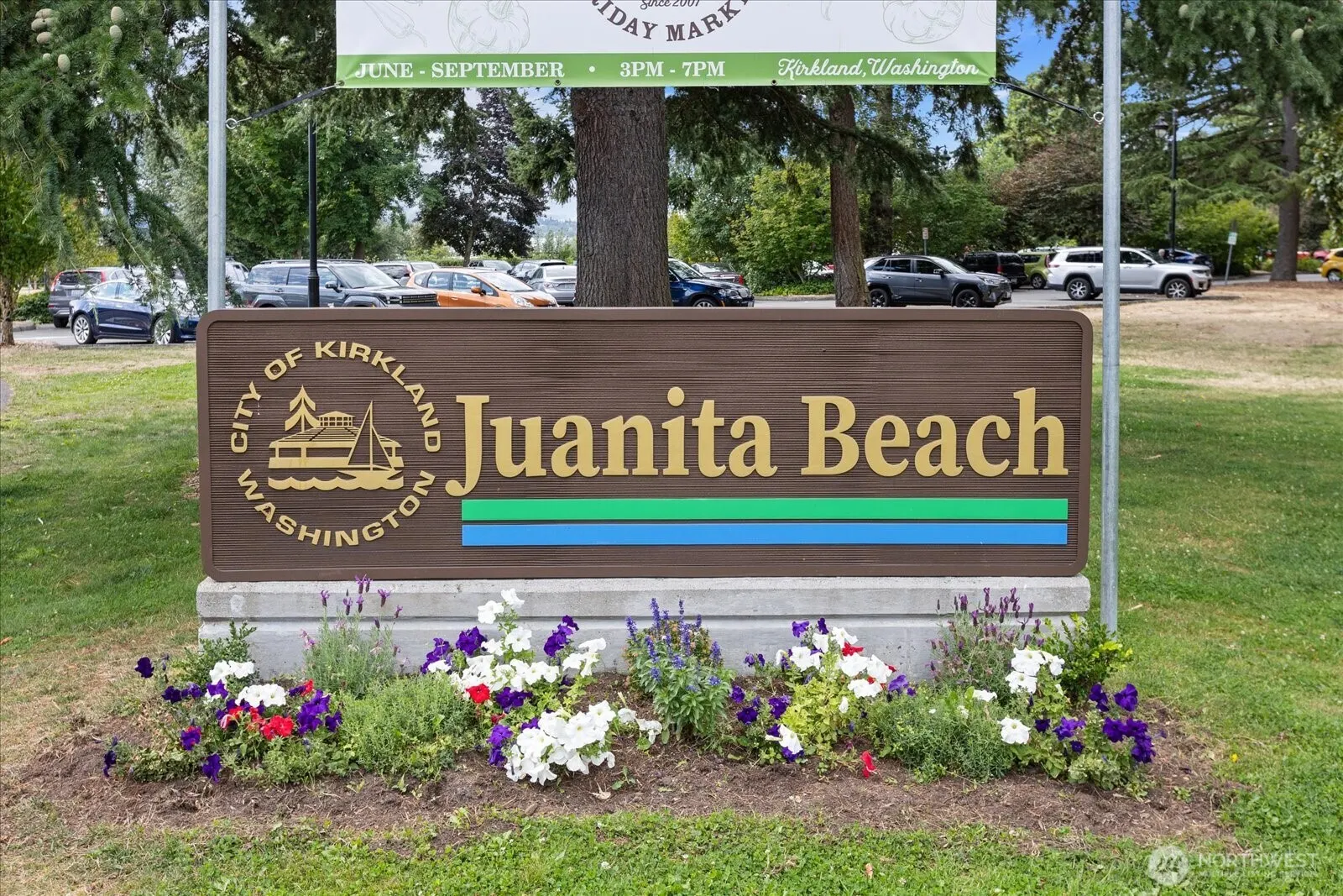 10016 NE 124th Place #108, Kirkland, WA 98034