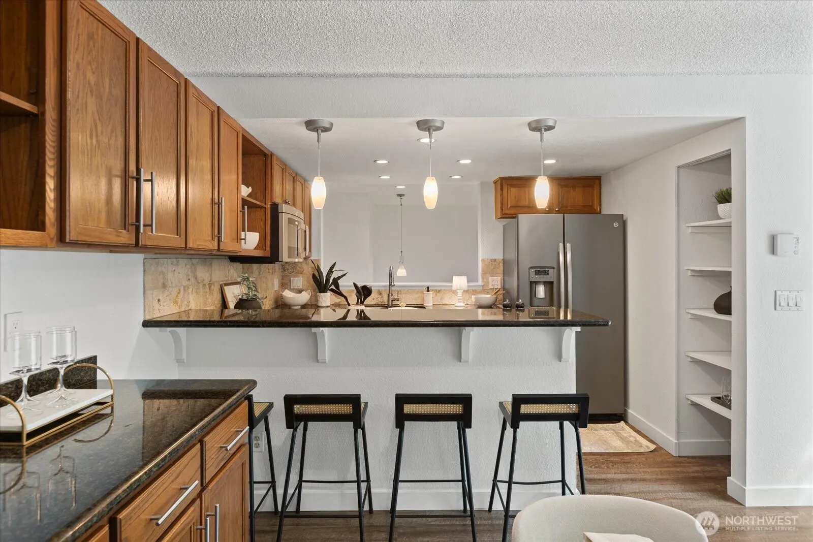 10016 NE 124th Place #108, Kirkland, WA 98034