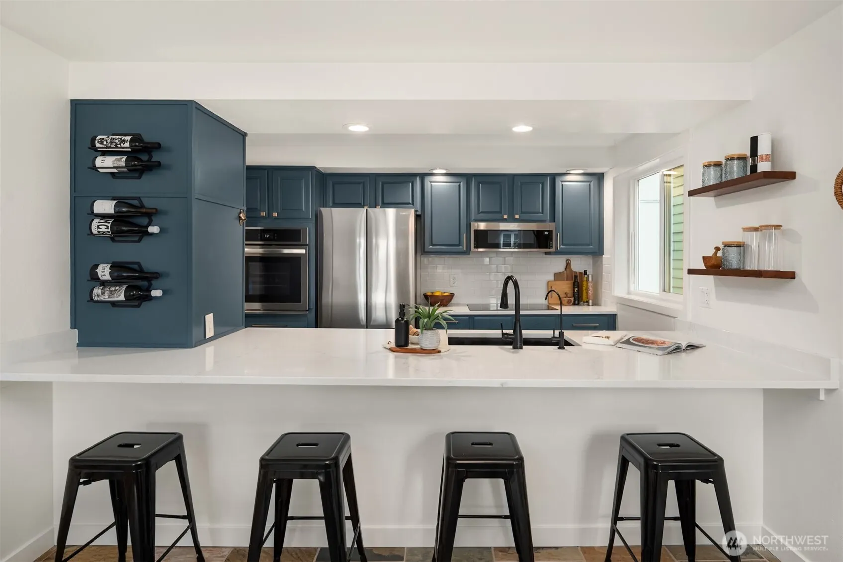 1512 California Avenue SW #202, Seattle, WA 98116