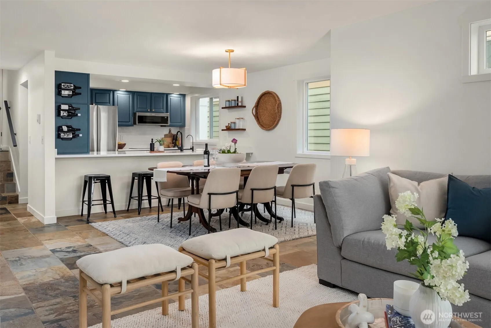 1512 California Avenue SW #202, Seattle, WA 98116