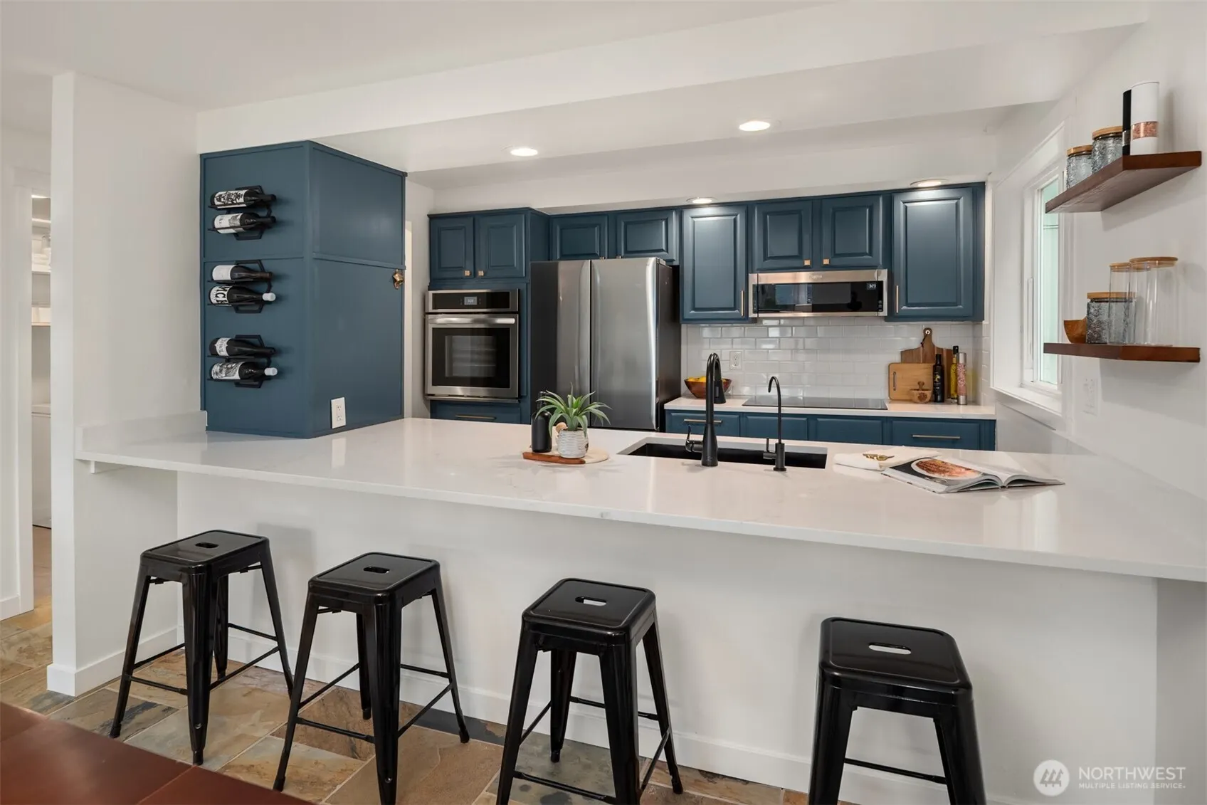 1512 California Avenue SW #202, Seattle, WA 98116