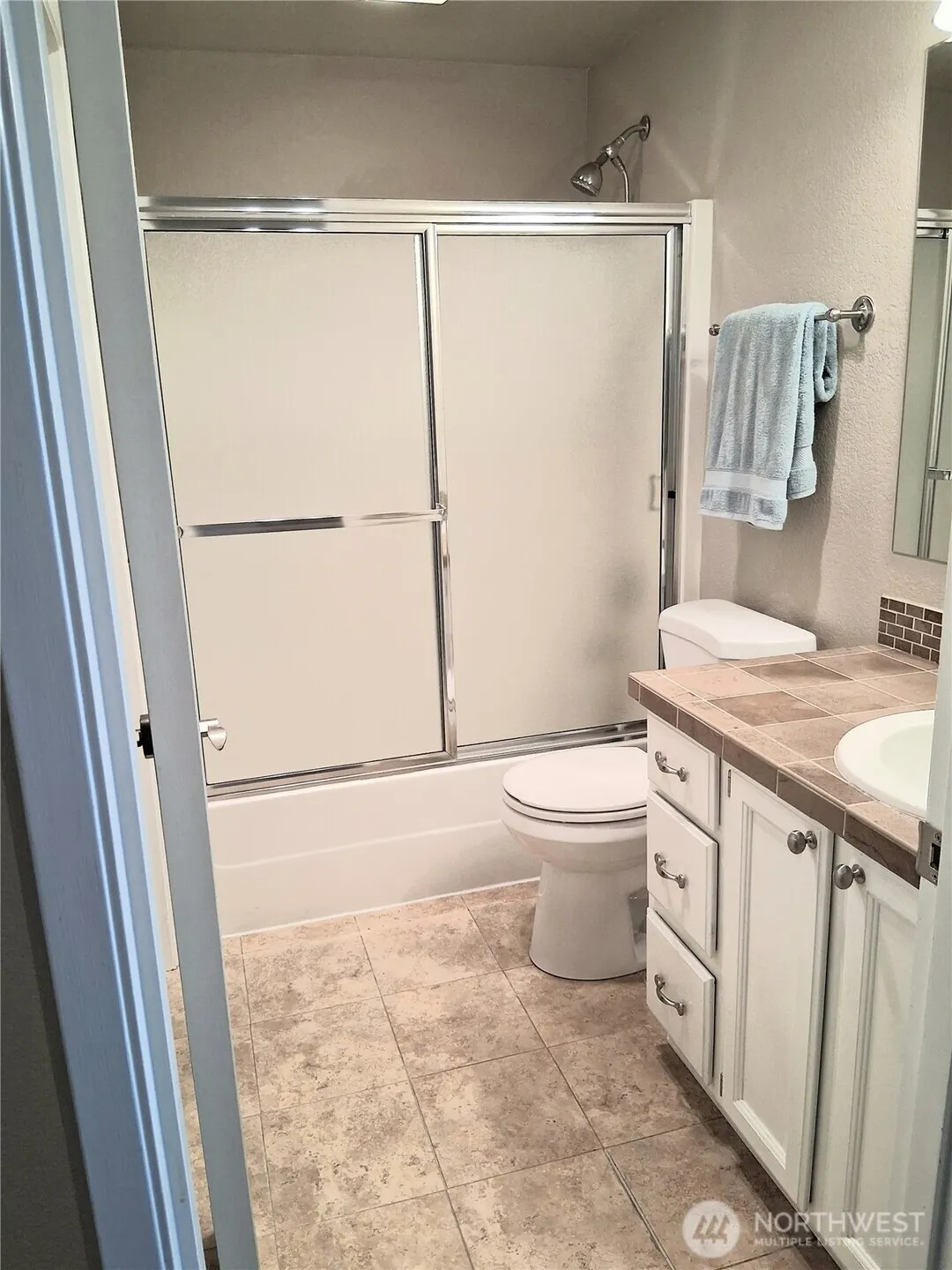 15708 Admiralty Way #C, Lynnwood, WA 98087
