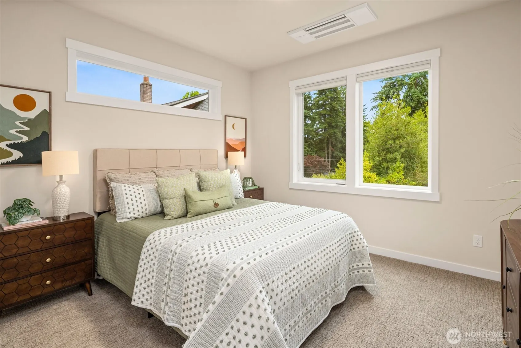 11524 38th Avenue NE, Seattle, WA 98125