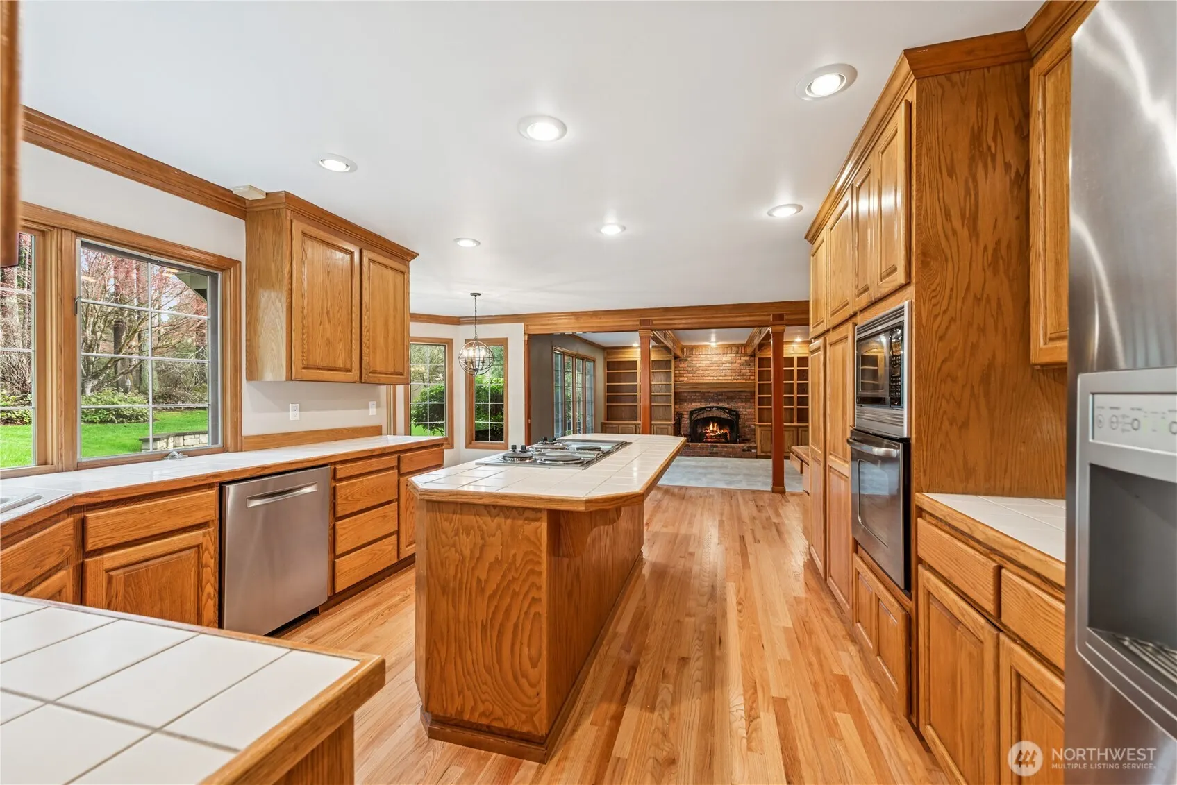 22310 NE 62nd Place , Redmond, WA 98053