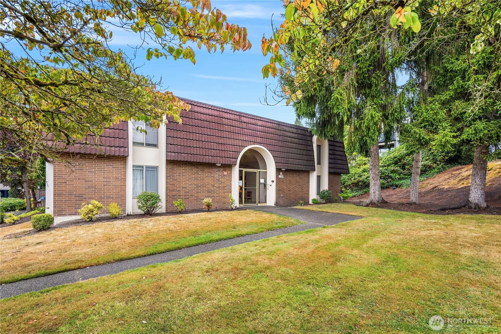 11206 NE 68th Street #224, Kirkland, WA 98033