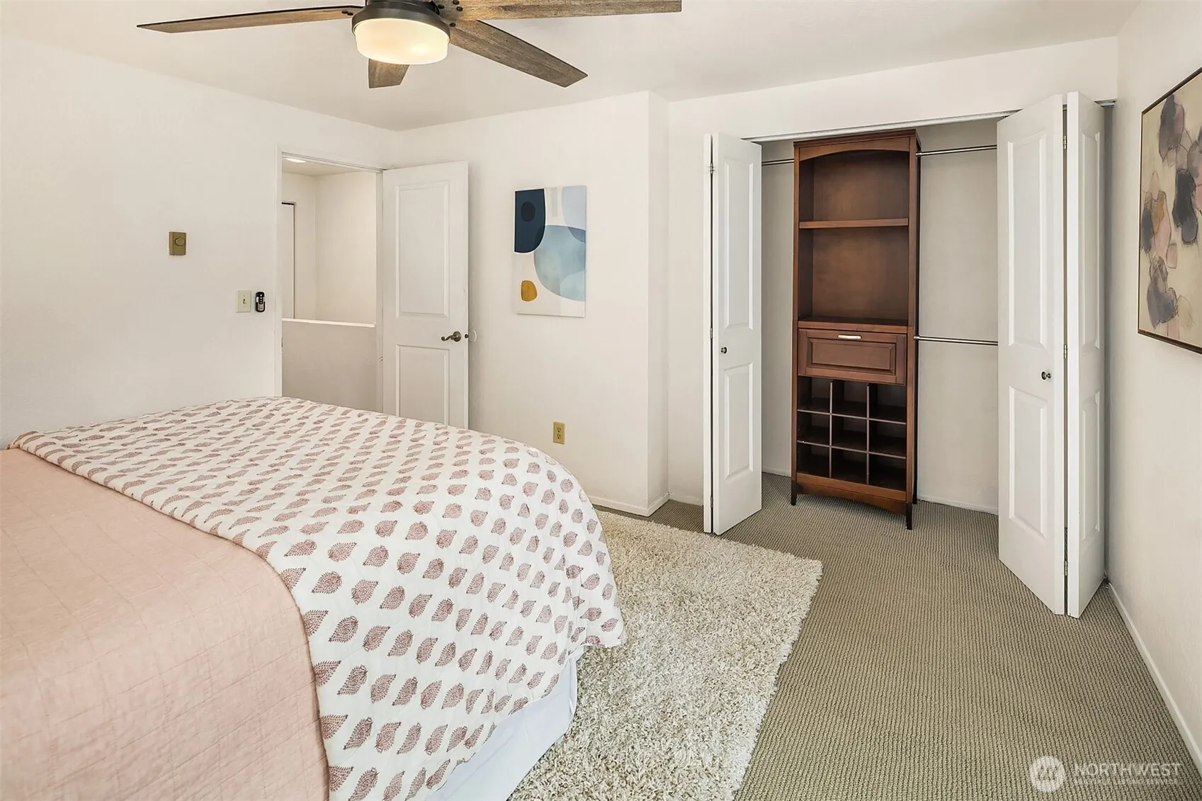 260 Newport Way NW #23, Issaquah, WA 98027