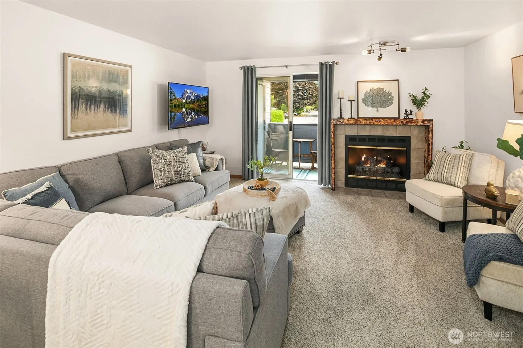 260 Newport Way NW #23, Issaquah, WA 98027