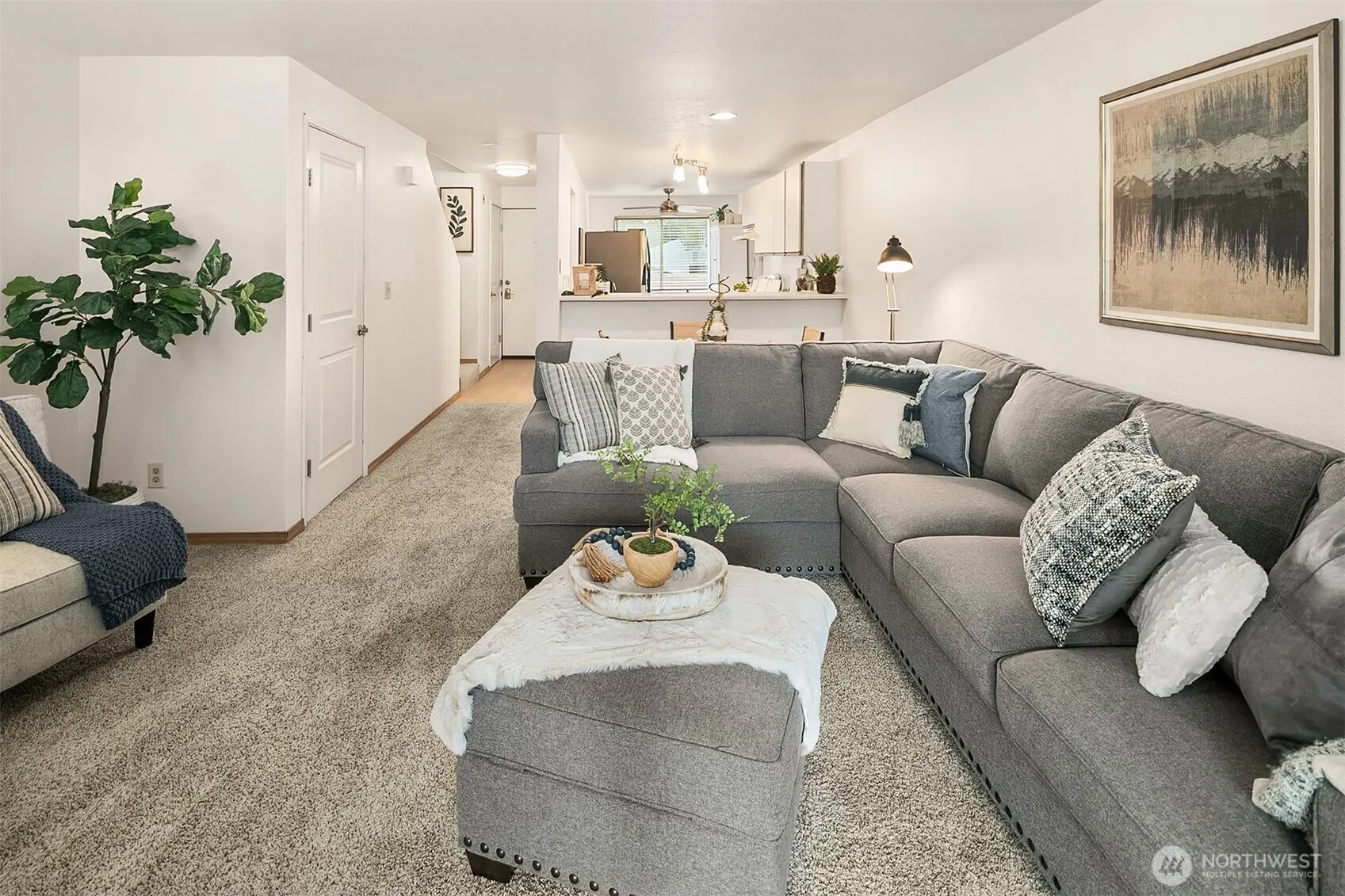 260 Newport Way NW #23, Issaquah, WA 98027