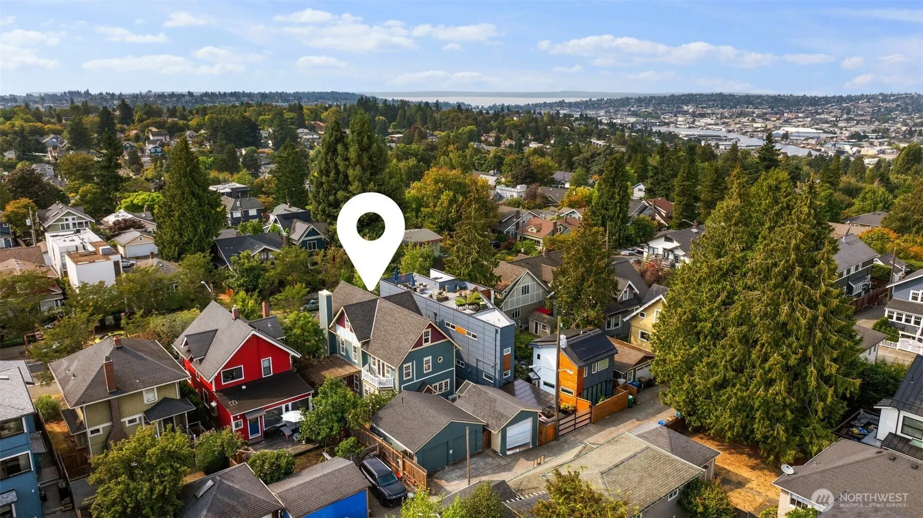 2446 Queen Anne Avenue N, Seattle, WA 98109