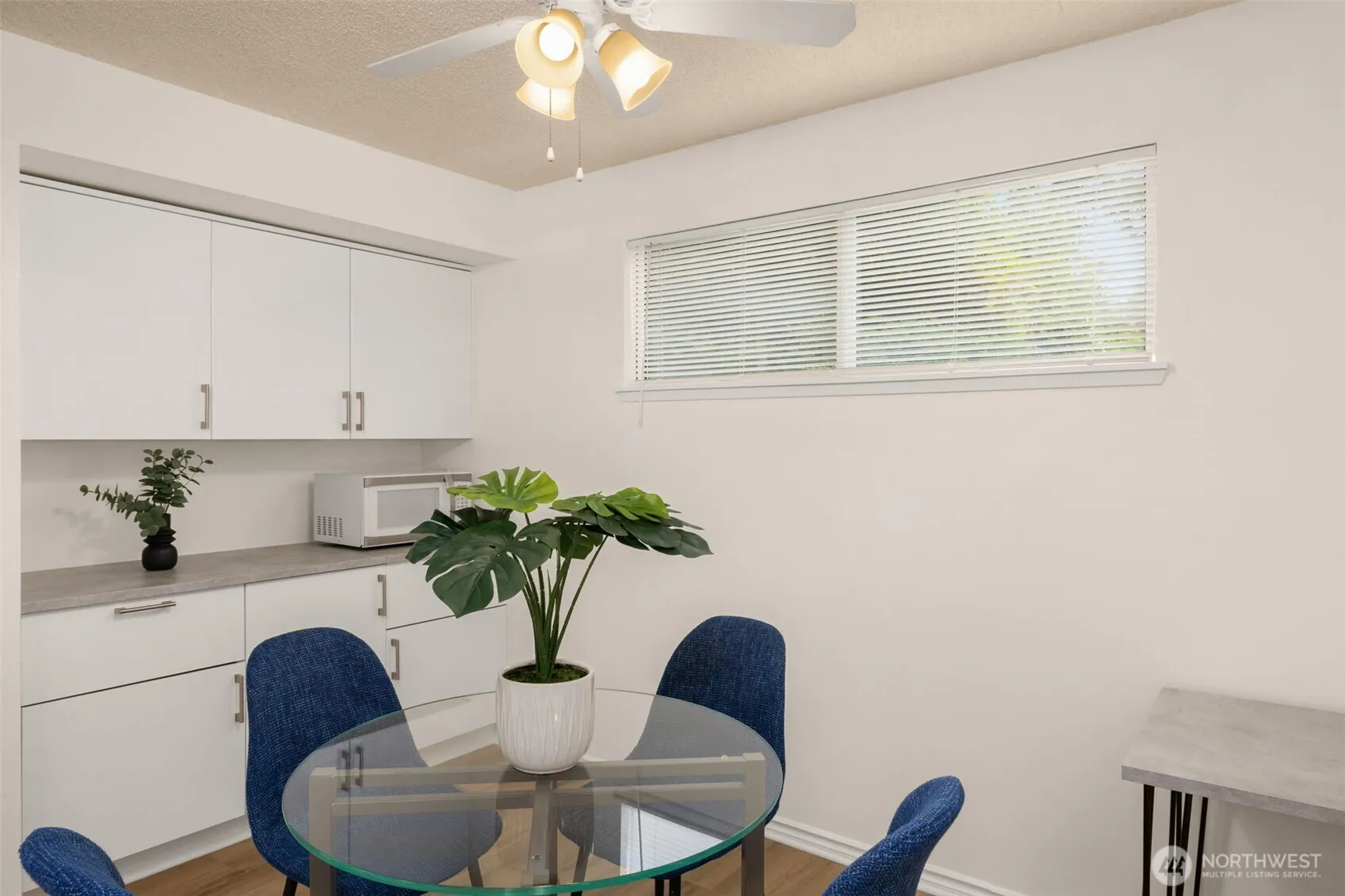 9930 NE 144th Lane #201, Kirkland, WA 98034