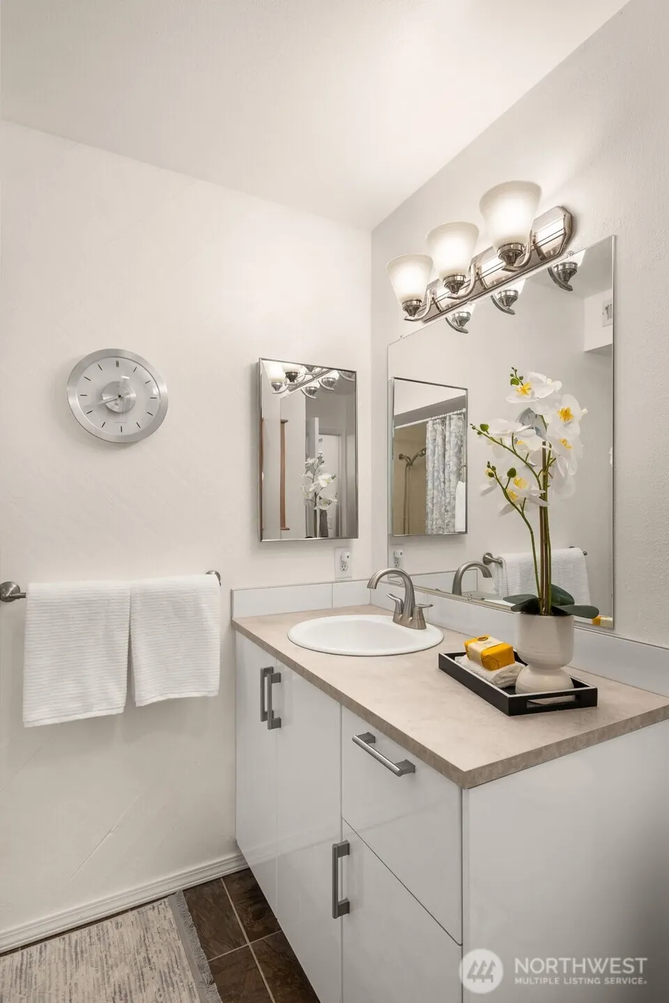 9930 NE 144th Lane #201, Kirkland, WA 98034