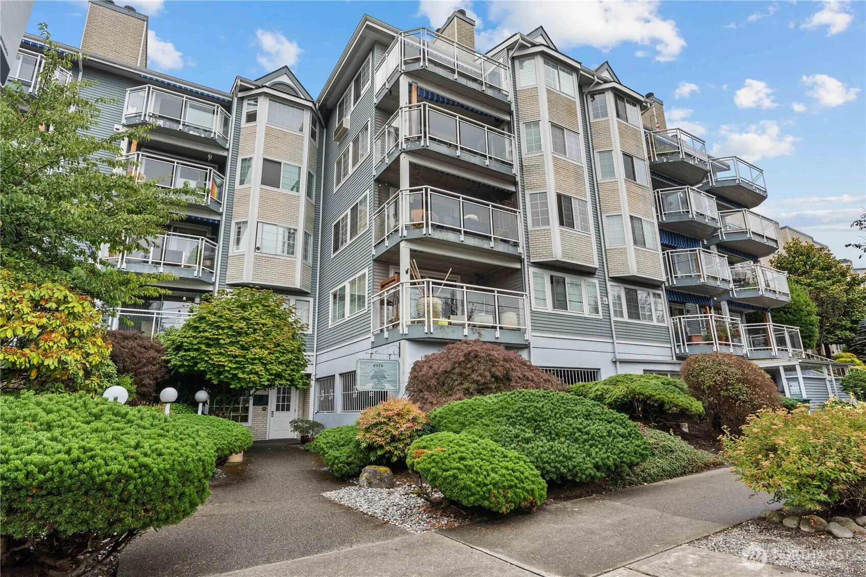 6920 California Avenue SW #45, Seattle, WA 98136