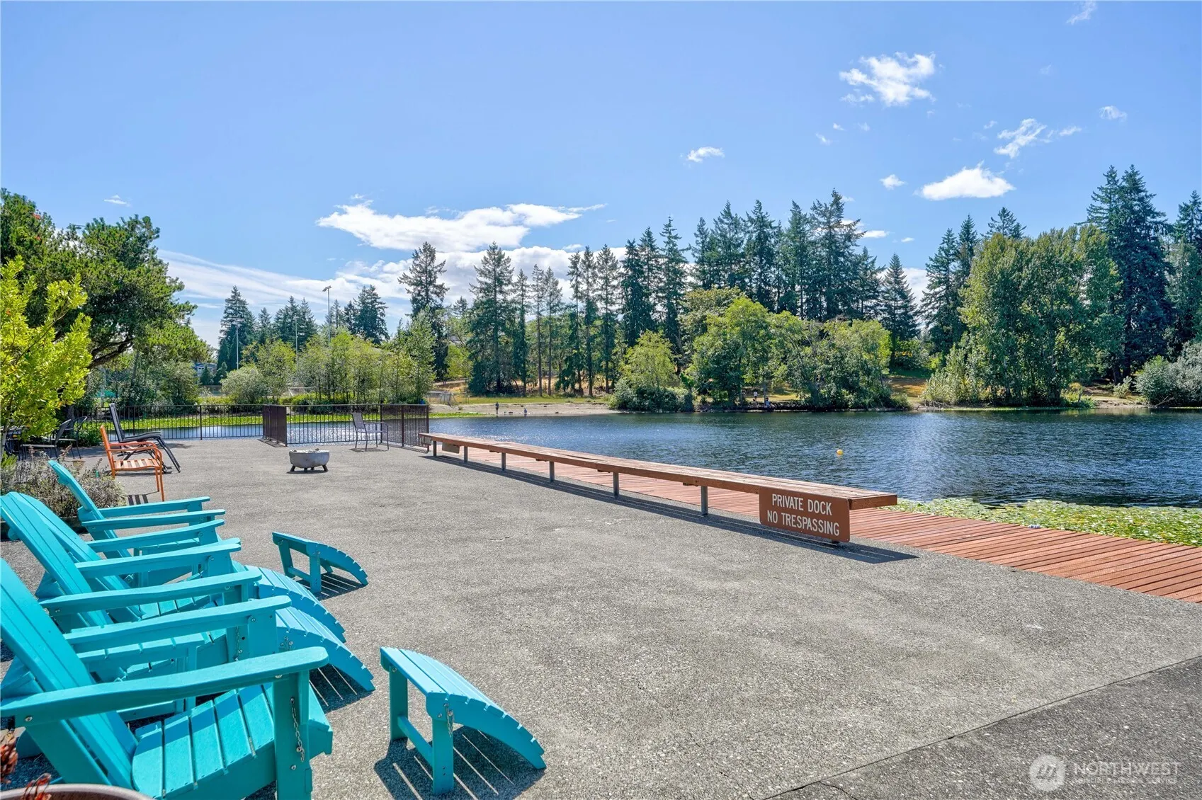 13229 Linden Avenue N #402B, Seattle, WA 98133-7565
