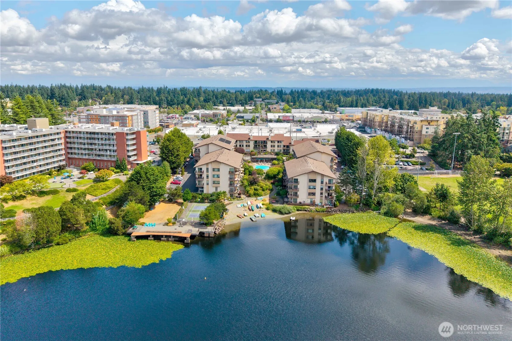 13229 Linden Avenue N #402B, Seattle, WA 98133-7565