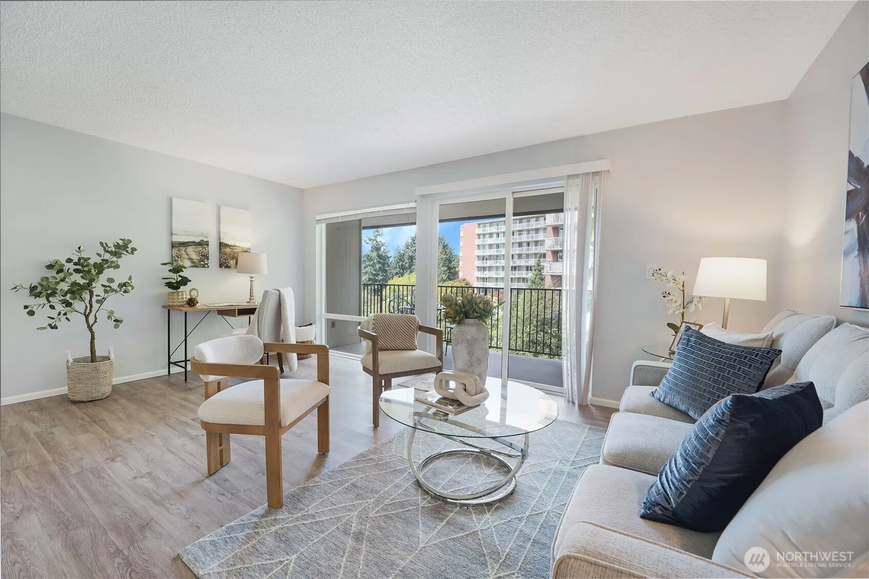 13229 Linden Avenue N #402B, Seattle, WA 98133-7565