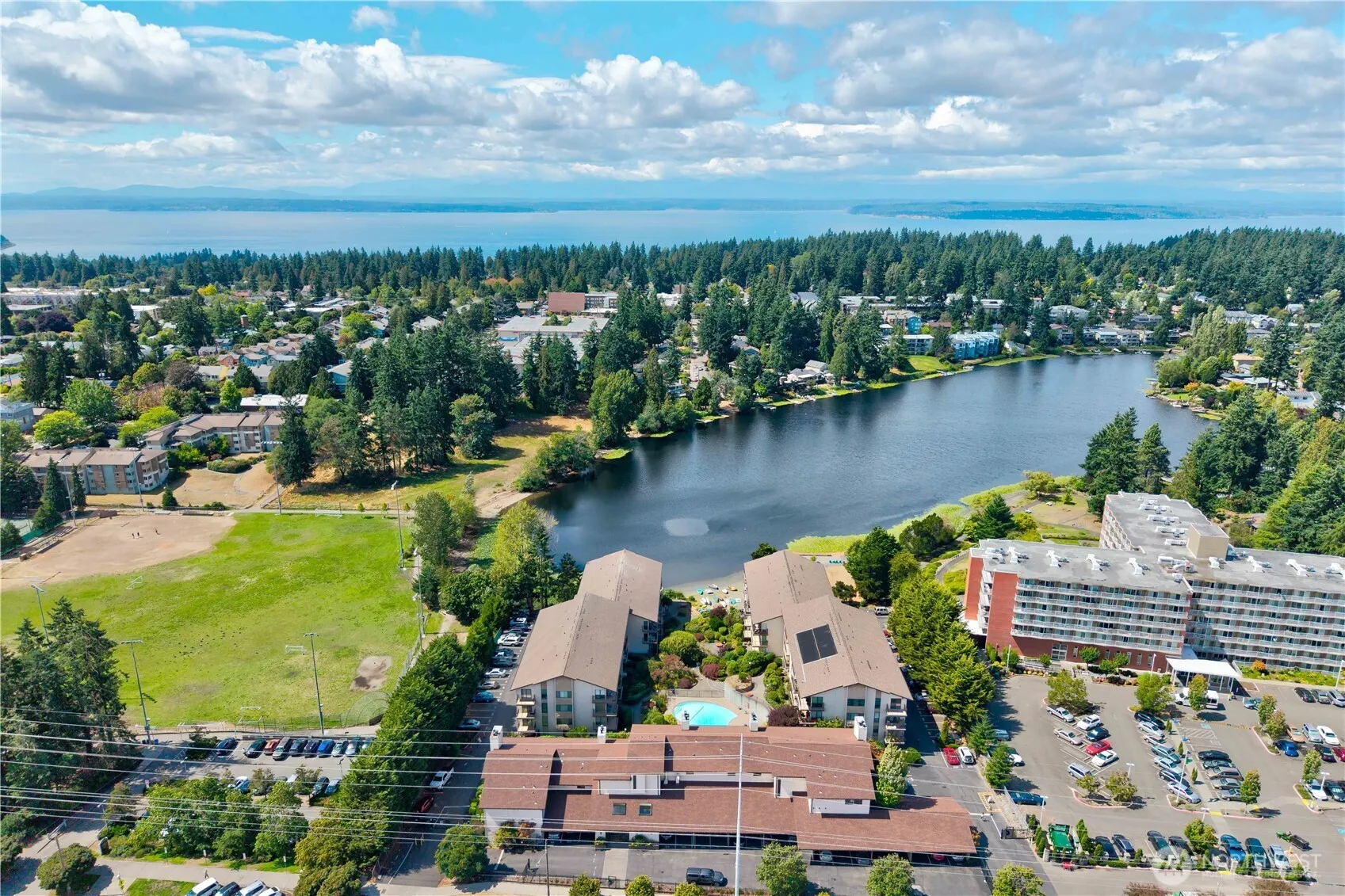 13229 Linden Avenue N #402B, Seattle, WA 98133-7565