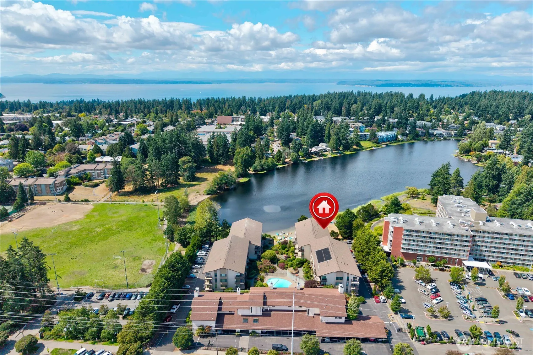 13229 Linden Avenue N #402B, Seattle, WA 98133-7565