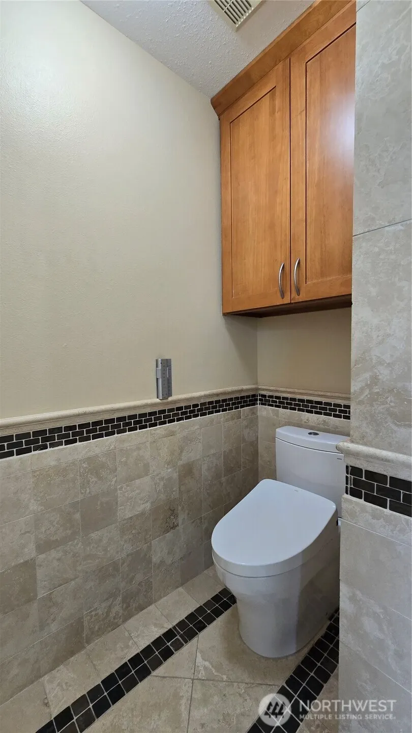 177 Glennwood Avenue SE, Renton, WA 98056