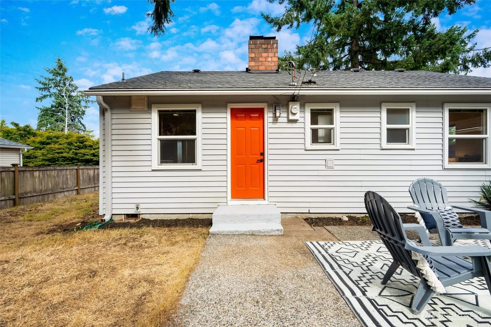 9819 32nd Ave SW, Seattle, WA 98126