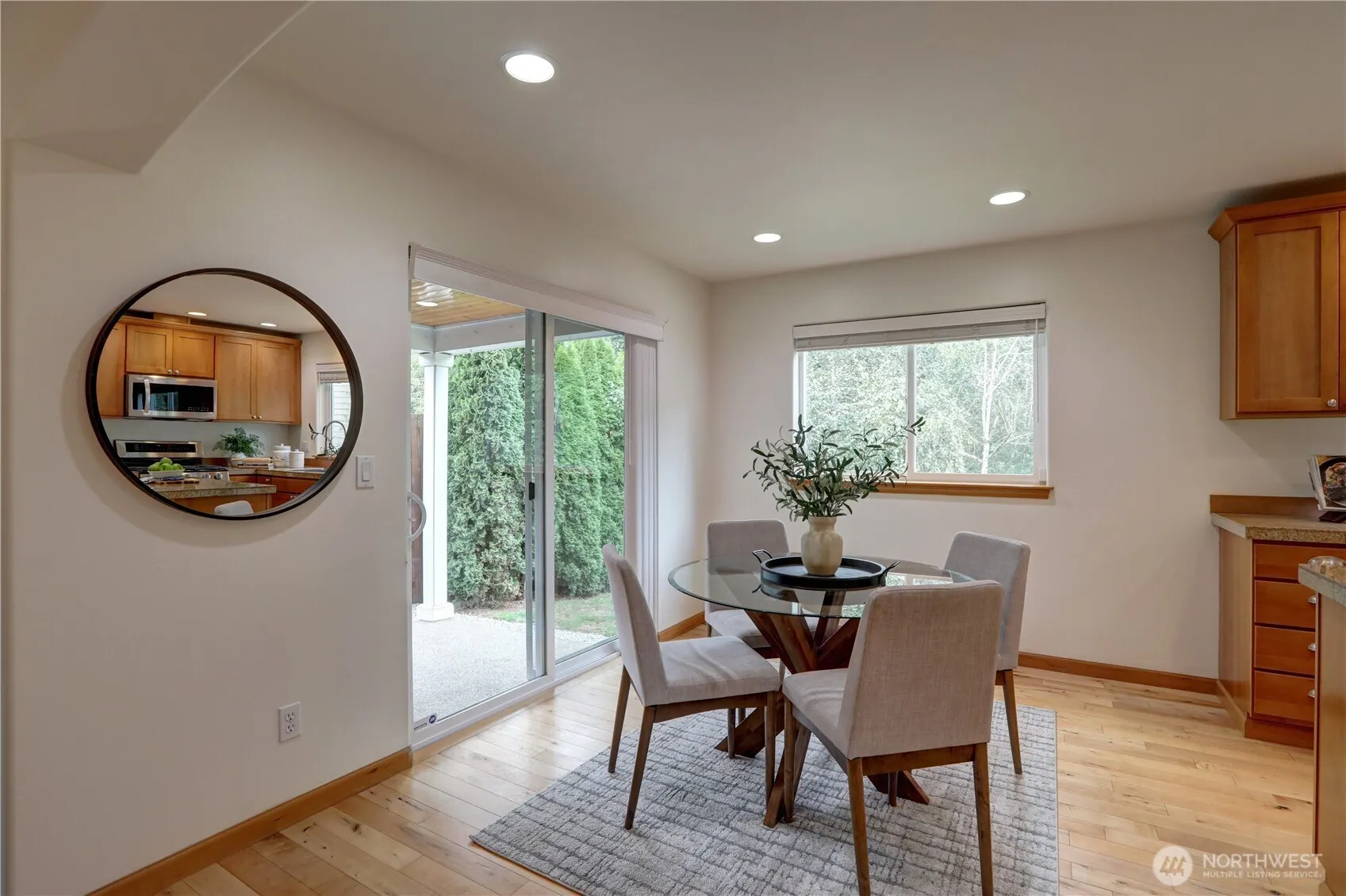 14332 Madison Way , Lynnwood, WA 98087