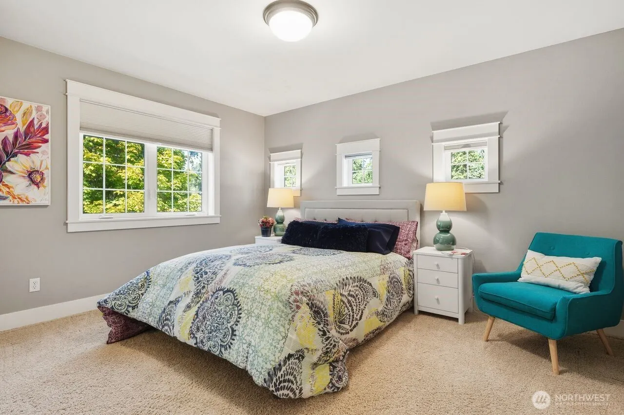 11609 NE 111th Street , Kirkland, WA 98033