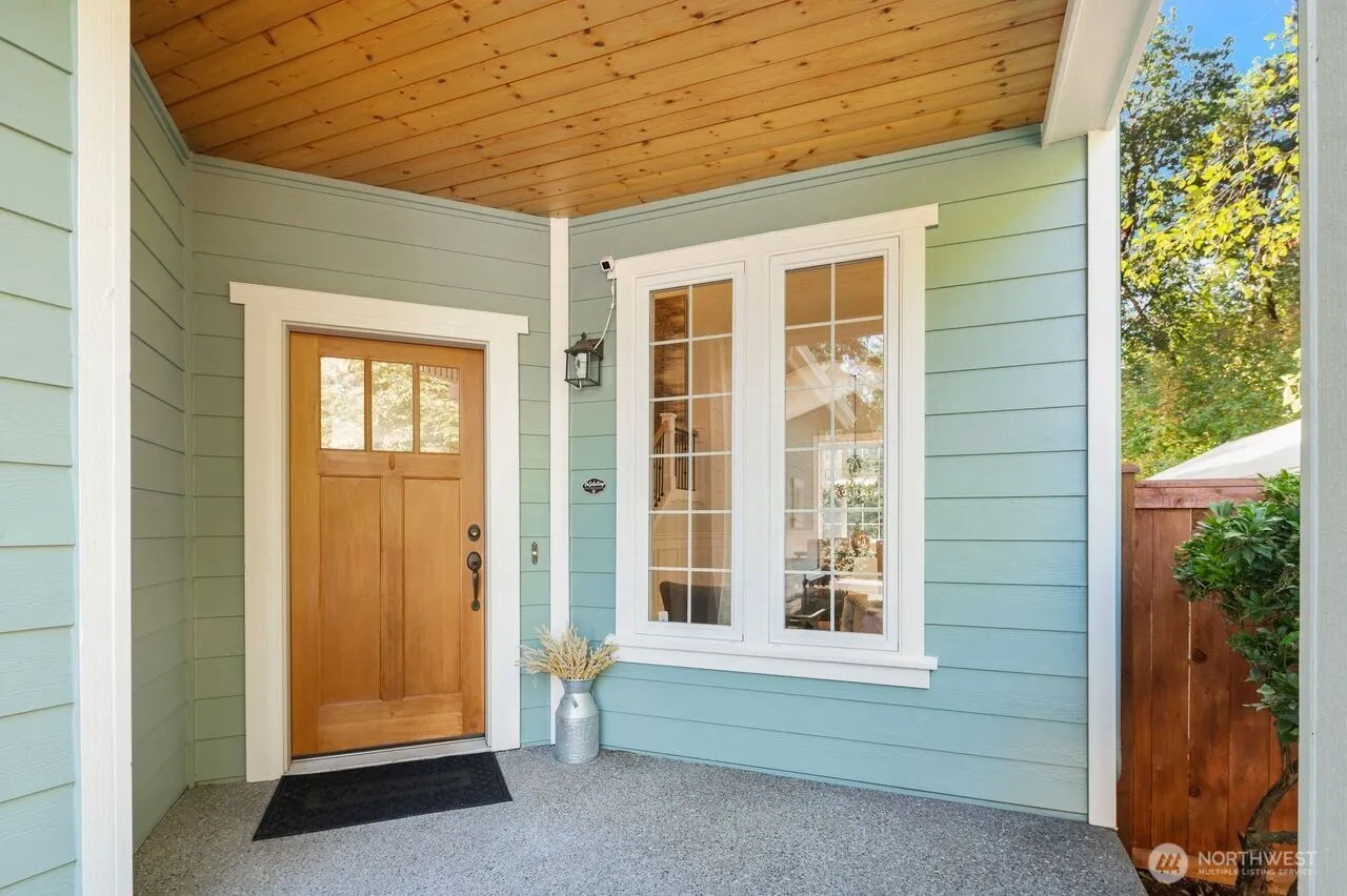 11609 NE 111th Street , Kirkland, WA 98033