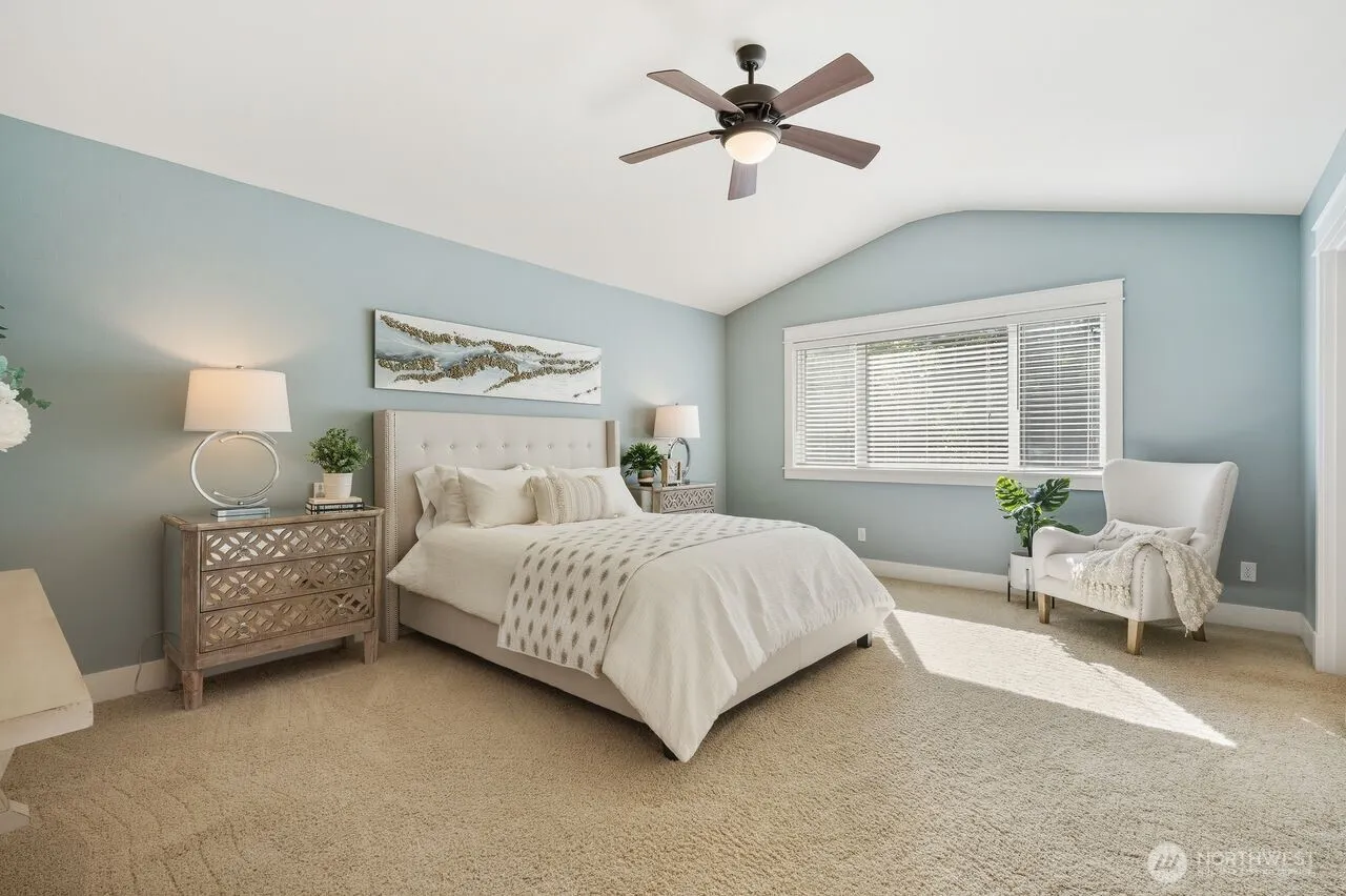 11609 NE 111th Street , Kirkland, WA 98033