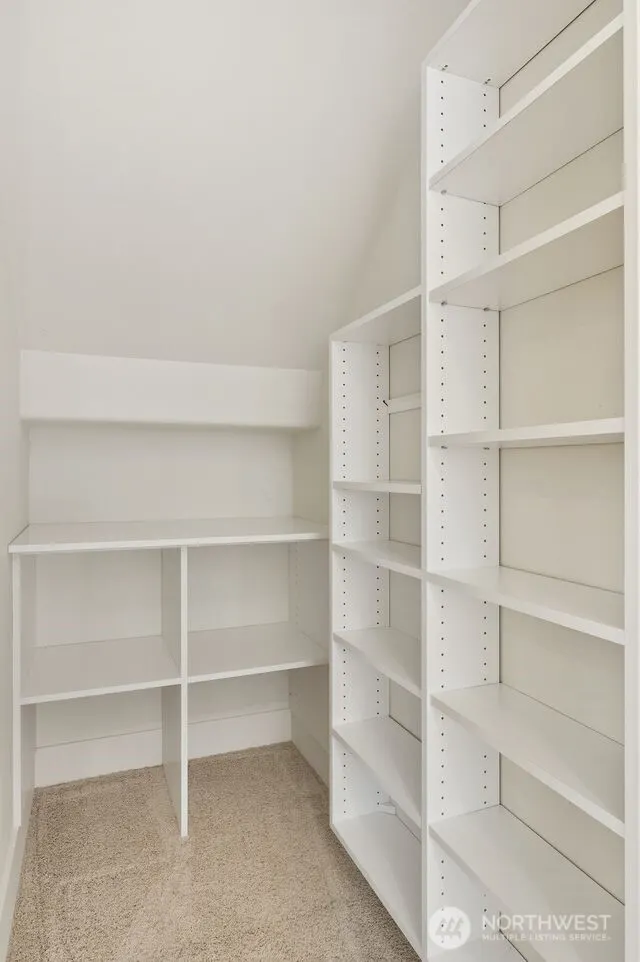 11609 NE 111th Street , Kirkland, WA 98033