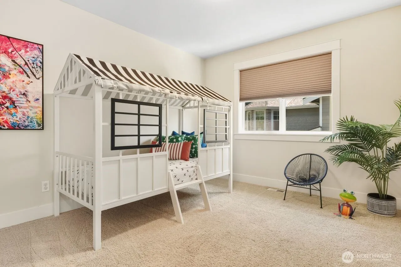 11609 NE 111th Street , Kirkland, WA 98033
