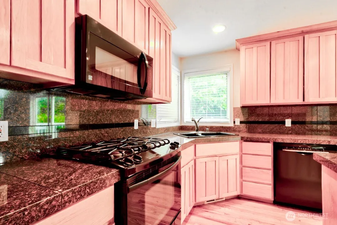 23924 139th Place , Kent, WA 98042