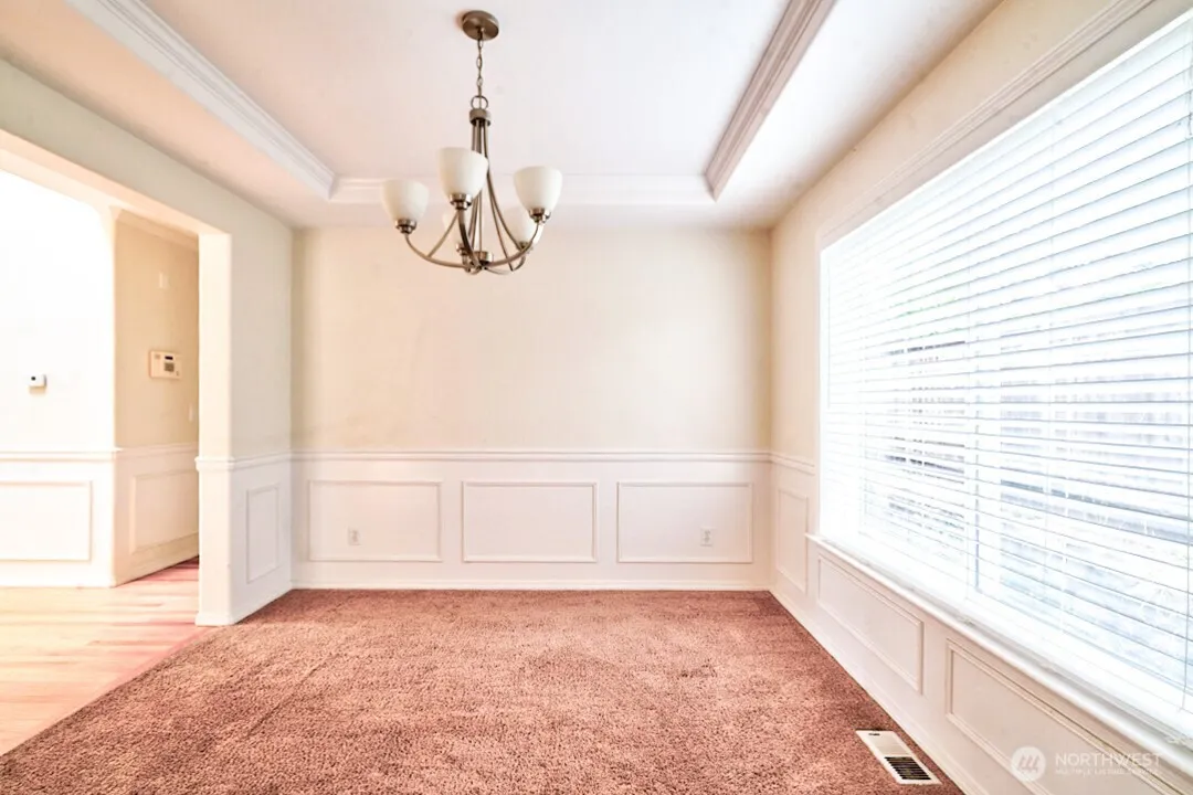 23924 139th Place , Kent, WA 98042