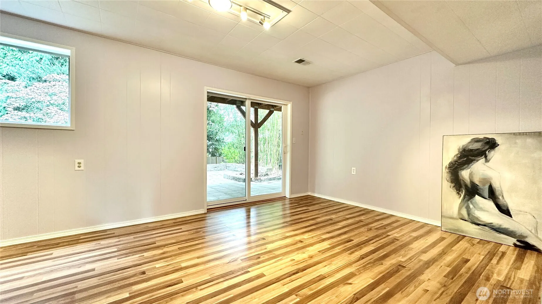 2830 216th Avenue SE, Sammamish, WA 98075