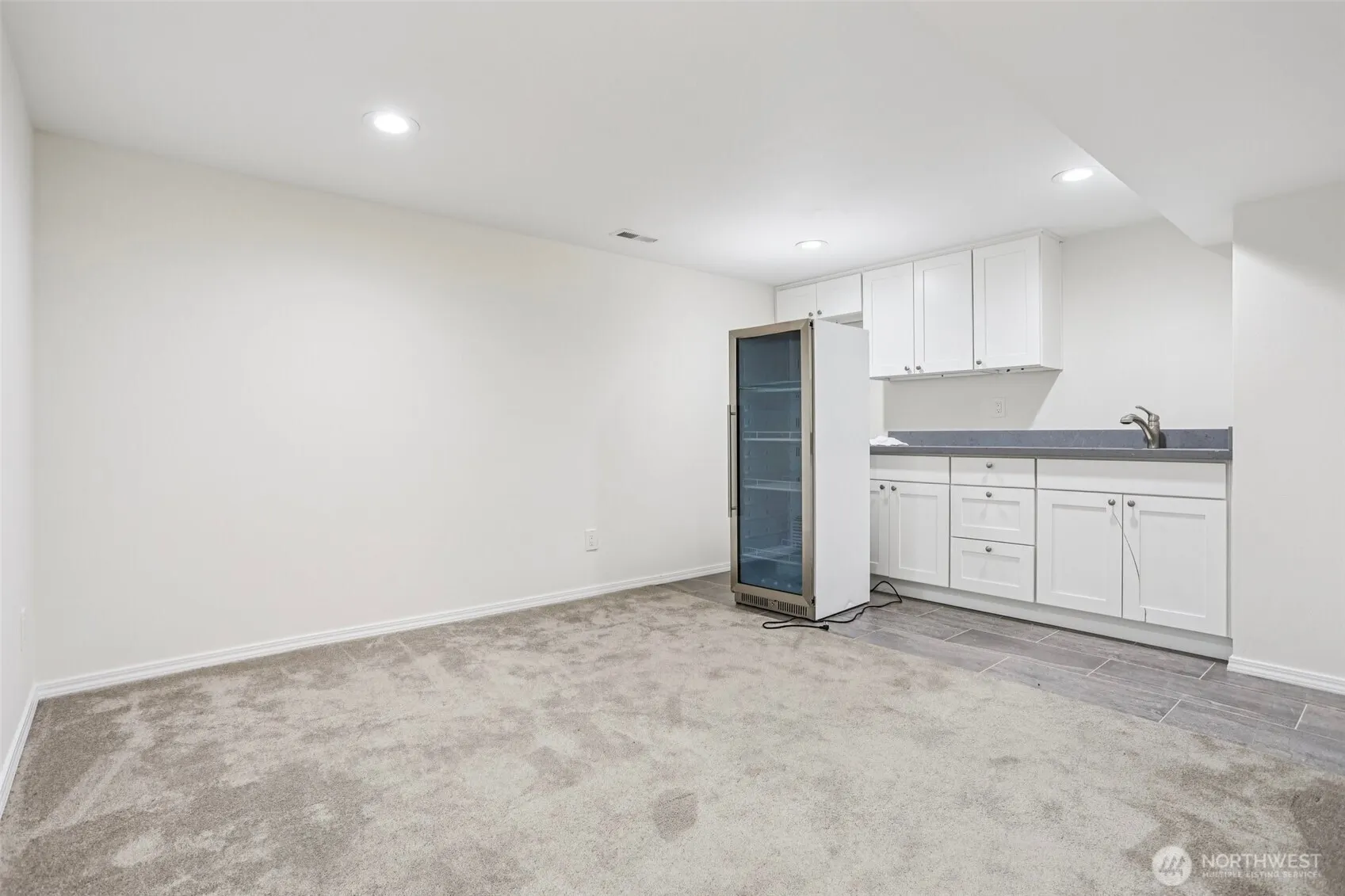 9215 30th Ave SW, Seattle, WA 98126