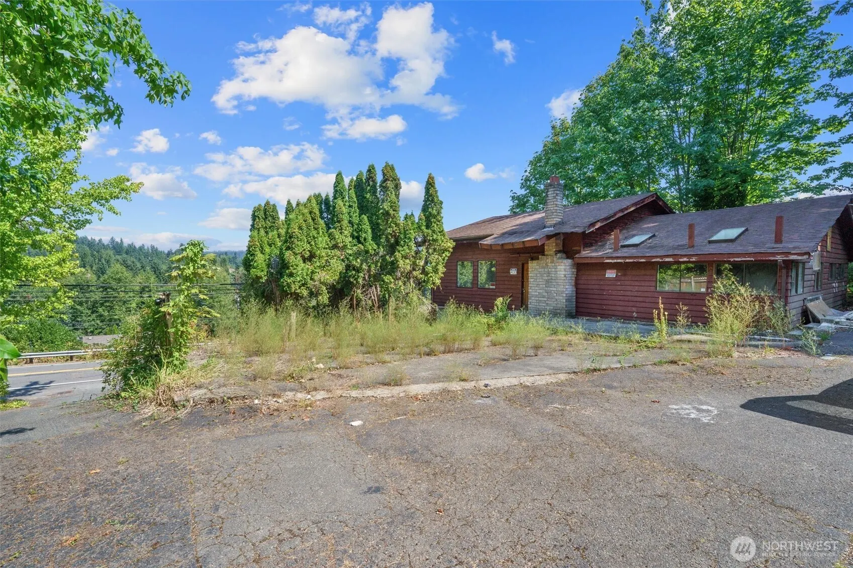 12455 NE 173rd Place , Woodinville, WA 98072