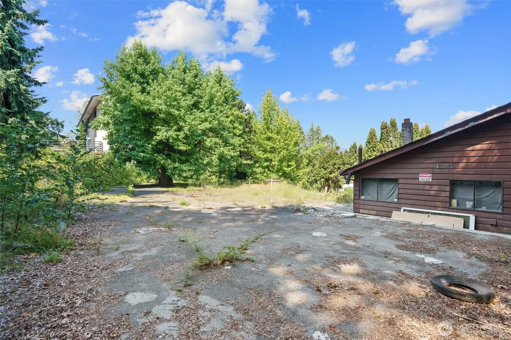 12455 NE 173rd Place , Woodinville, WA 98072