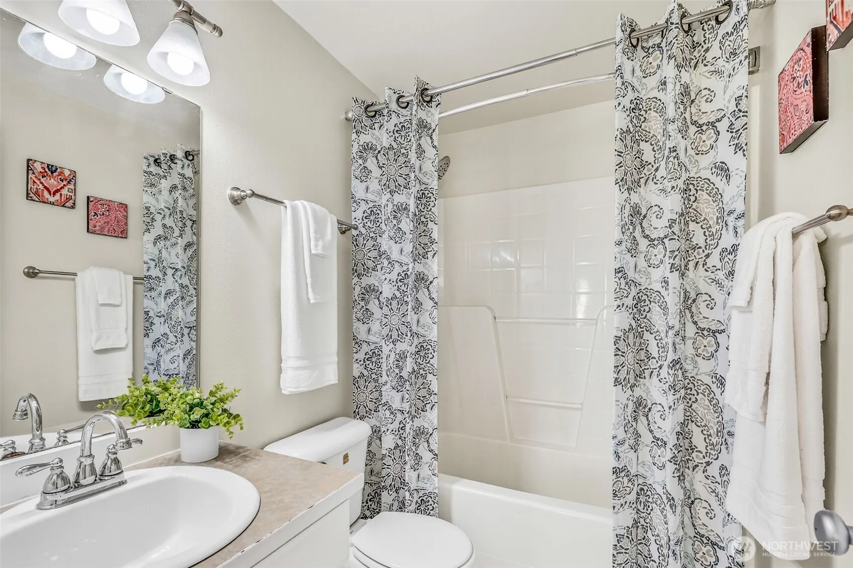 3918 152nd Place SE, Bothell, WA 98012