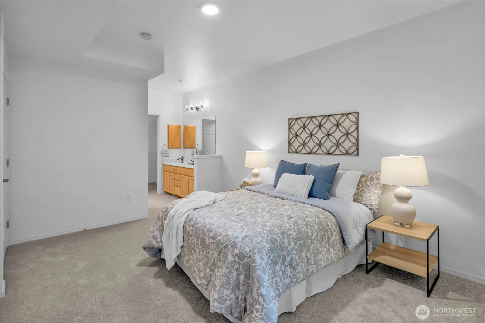 4212 221st Place SE #1561, Issaquah, WA 98029