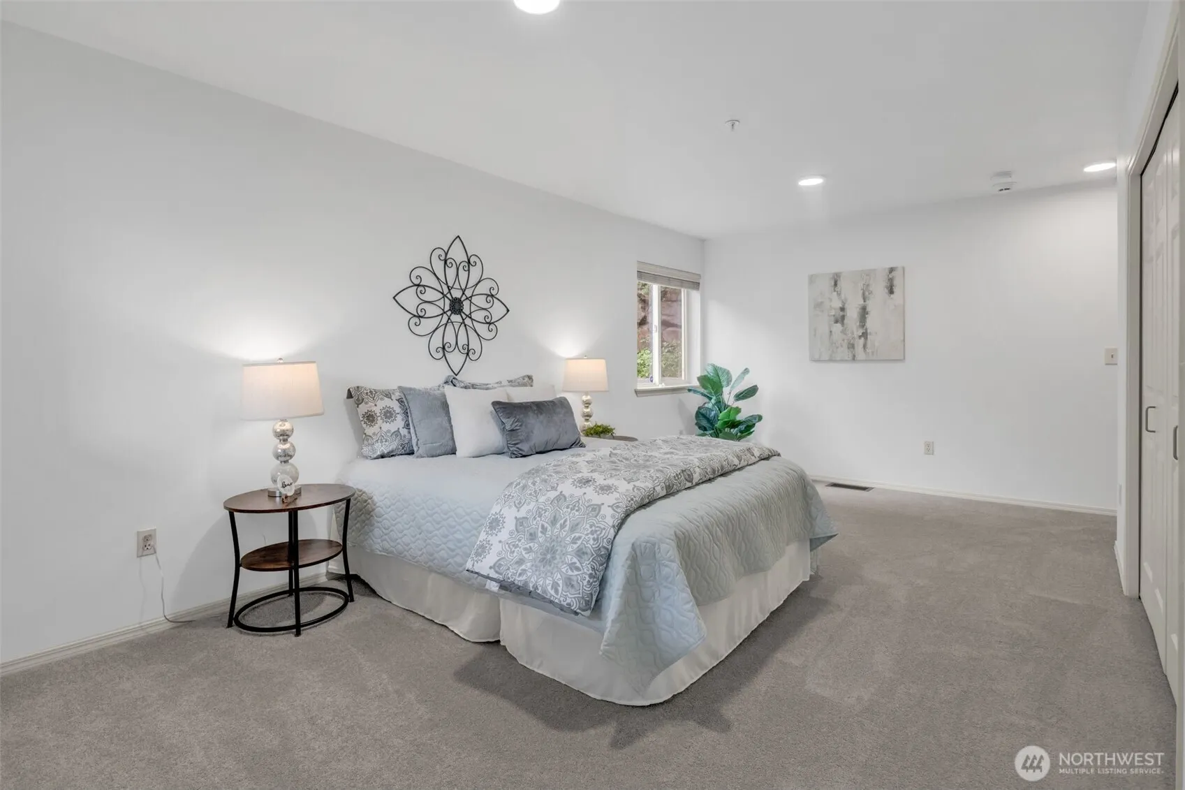 4212 221st Place SE #1561, Issaquah, WA 98029