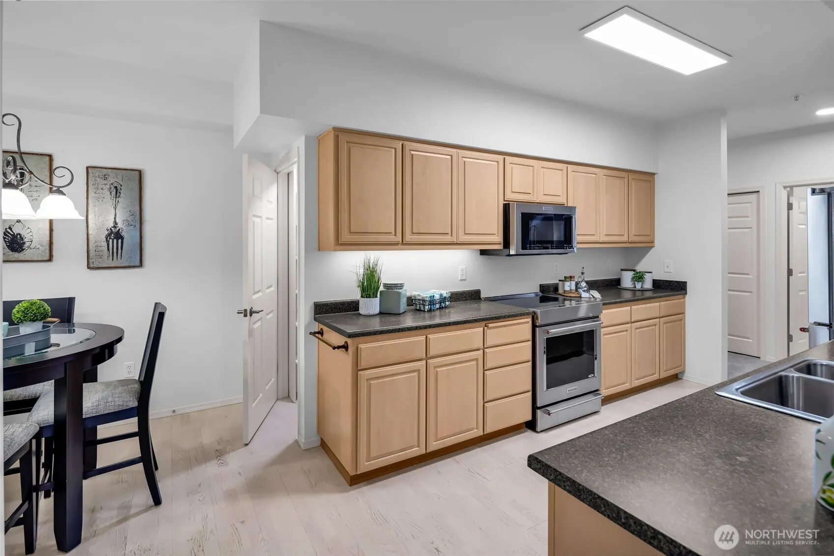 4212 221st Place SE #1561, Issaquah, WA 98029