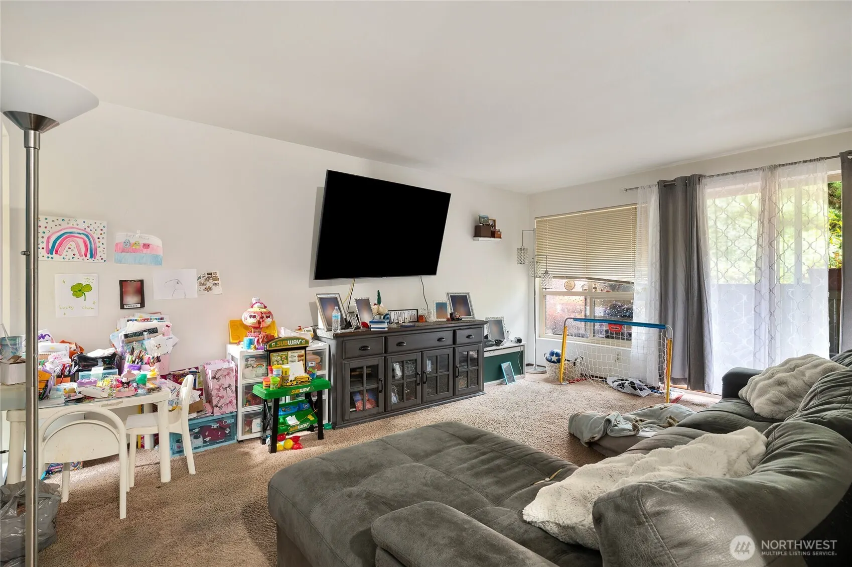 12348 33rd Avenue NE, Seattle, WA 98125