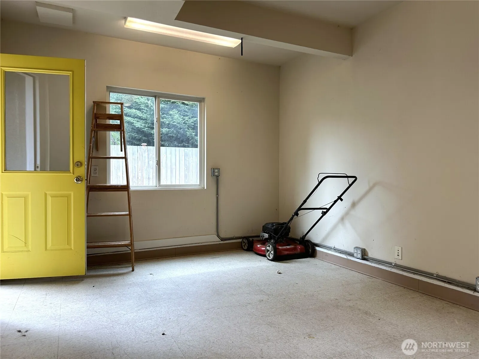 4008 NE 57th Street , Seattle, WA 98105