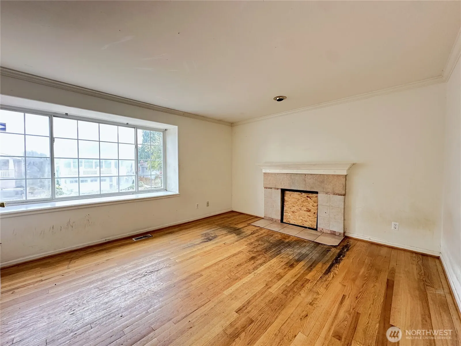 4008 NE 57th Street , Seattle, WA 98105