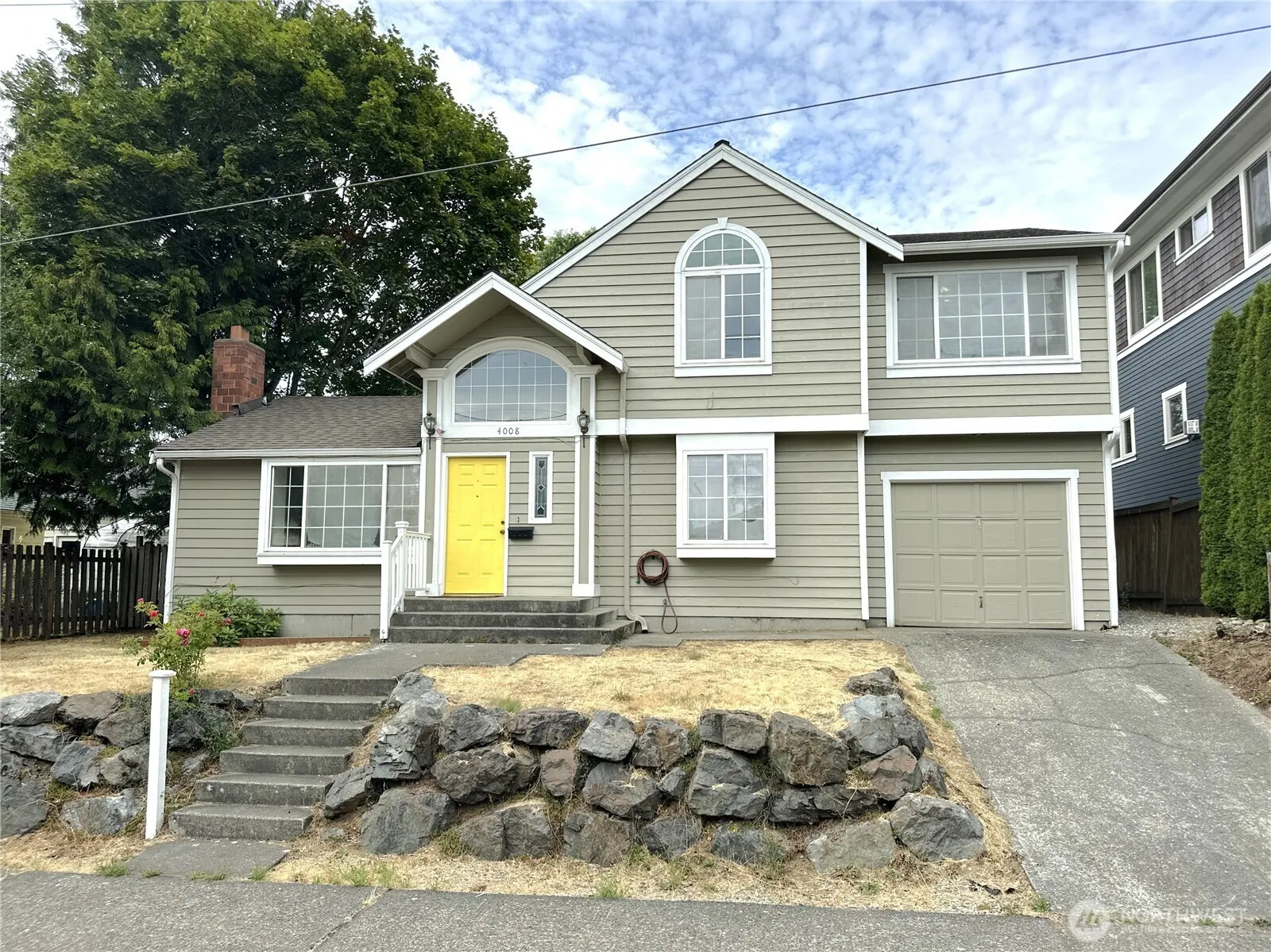 4008 NE 57th Street , Seattle, WA 98105